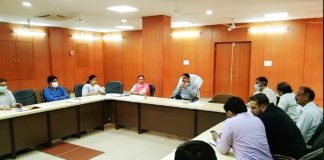 जरूरी कामों के लिए बिना विलंब जारी करें पास -गौतम , बाहर से आने वालों को होम क्वॉरेंटाइन रहते हुए प्रस्तुत करना होगा 50 हजार का मुचलका