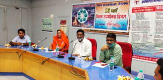 विश्व उपभोक्ता दिवस मनाया ष्ष्टेकलिंग प्लास्टिक पॉल्युशनष्ष् विषय पर आयोजित संगोष्ठी