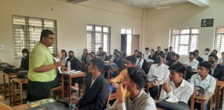 लाॅ की डिग्री एक, कॅरिअर की संभावनाएं अनेकरू डाॅ. श्रीमाली