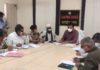 जिला जन अभाव अभियोग एवं सतर्कता समिति की बैठक हुई संपन्न: प्रधानमंत्री आवास योजना में इच्छुक परिवारों को आबादी क्षेत्र में भूखण्ड़ दिये जाने का हुआ निर्णय
