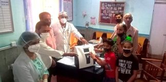 स्नेहलता व्यास मैमोरियल ट्रस्ट की ओर से जिला अस्पताल में बहुमूल्य इलेक्ट्राॅलाईट मशीन भेंट