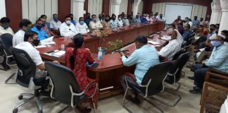 मुख्यमंत्री चिरंजीवी स्वास्थ्य बीमा योजना विभिन्न वर्गों के प्रतिनिधियों के साथ जागरूकता कार्यशालाएं आयोजित