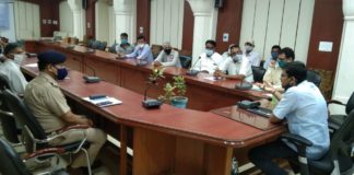 प्रमुख मन्दिर प्रतिनिधियों ने कहा, नवरात्रि के दौरान भीड़ नियंत्रण के लिए ऑनलाइन अथवा बड़ी स्क्रीन के माध्यम से हो दर्शन व्यवस्था