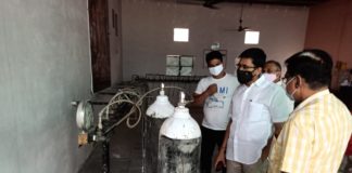 तीनों फर्म प्रतिदिन कर सकेंगी लगभग ढाई हजार ऑक्सीजन सिलेंडर की रीफिलिंग जिला कलक्टर ने किया अधिग्रहित फर्मों का अवलोकन