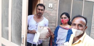 वार्ड 58 की इन गली मोहल्लों में मास्क वितरित किये और समझाइश की गई