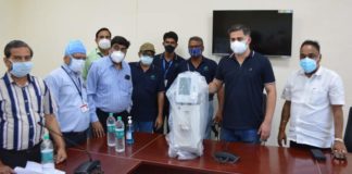 जानकी देवी बजाज ग्राम विकास संस्था ने मंगलवार को 50 ऑक्सीजन कंसीडे्रटर्स, 5 बायपेप मशीन जिला कलेक्टर को सौंपे