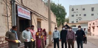 निरोगी जीवन की मंगलकामना के साथ किया घर के लिए विदा पुराना अस्पताल के कोविड सेंटर में बेहत्तर इलाज से ठीक हुए 17 कोरोना पाॅजिटिव मरीज