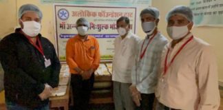 निगम आयुक्त ने अलौकिक फाउंडेशन ट्रस्ट द्वारा संचालित मां अन्नपूर्णा नि:शुल्क भोजनशाला का किया अवलोकन