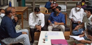 एमसीएच विंग में तैयार होंगे पीकू और नीकू वार्ड : जिला कलक्टर नमित मेहता ने की तैयारियों की समीक्षा