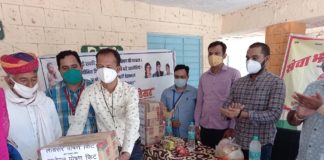 ग्राम इंदास व गोगेलाव में कुपोषित बच्चों को वितरित किए पोषक किट