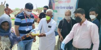 विश्व खाद्य सुरक्षा दिवस पर अक्षय पात्र फाउंडेशन ने वितरित किए भोजन पैकेट