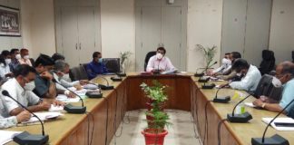 रेलवे को किया भूमि का आवंटन