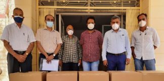 मानव सेवा के लिए बढ़ाए सहयोग के हाथ जेके व्हाइट सीमेंट कंपनी ने चिकित्सा एवं स्वास्थ्य विभाग को भेंट किए पांच आॅक्सीजन कंसट्रेटर