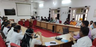 डेल्टा प्लस वैरीअंट 15 टीमों ने 416 घरों का किया सर्वे लिए 77 सैंपल, किया वैक्सीनेशन भी