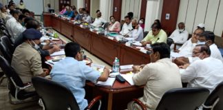 कोरोना की संभावित तीसरी लहर से निपटने की प्रभावी तैयारी करना हमारी सर्वोच्च प्राथमिकता शिक्षा राज्य मंत्री तथा जिला प्रभारी मंत्री श्री डोटासरा ने ली जिला स्तरीय अधिकारियों की बैठक