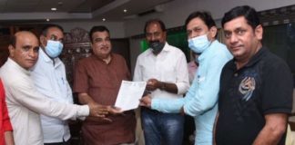 मांडलगढ़ में एक्सप्रेस ट्रेन सं. 02963-2964 का ठहराव किये जाने को लेकर केंद्रीय मंत्री नितिन गडकरी को सौंपा ज्ञापन