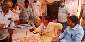 जिला कलक्टर ने मालासर में आयोजित शिविर का किया निरीक्षण : विभिन्न योजनाओं से किया लाभांवित