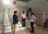 जिला कलक्टर ने किया कुचेरा के किसान सेवा केन्द्र का निरीक्षण : ग्रामीणों से किया संवाद डीएपी, यूरिया व एनपीके के स्टॉक की जानकारी ली