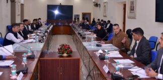 आगामी बजट की तैयारियों के लिए प्रमुख शासन सचिव (वित्त) ने किया विशेषज्ञों से संवाद