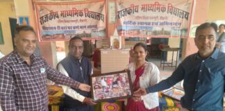 शिक्षक अध्ययन अध्यापन के प्रति नवाचारों को स्थान दे पच्चीसिया : विद्यालय में टीन शेड बनाने कि घोषणा की