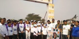 लोंगेवाला में स्वर्णिम विजय वर्ष पर भव्य हुई हाफ मैराथन, बेटी बचाओं-बेटी पढ़ाओं को किया प्रोत्साहित