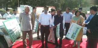 ई वेस्ट संग्रहण अभियान शुरू : जिला कलक्टर ने जागरूकता वाहनों को झंडी दिखा किया रवाना