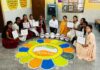 नवरात्र पूजा के साथ जगाई अनिवार्य मतदान की अलख : छात्राओं ने गुंजाया स्वीप का संदेश