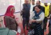 विकसित भारत संकल्प यात्रा : संभागीय आयुक्त उर्मिला राजोरिया ने शिविरों का किया निरीक्षण