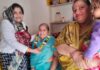 महिला दिवस के अवसर पर अध्यापिका ज्योति बोड़ा ने 11 वृद्ध महिलाओं का सम्मान