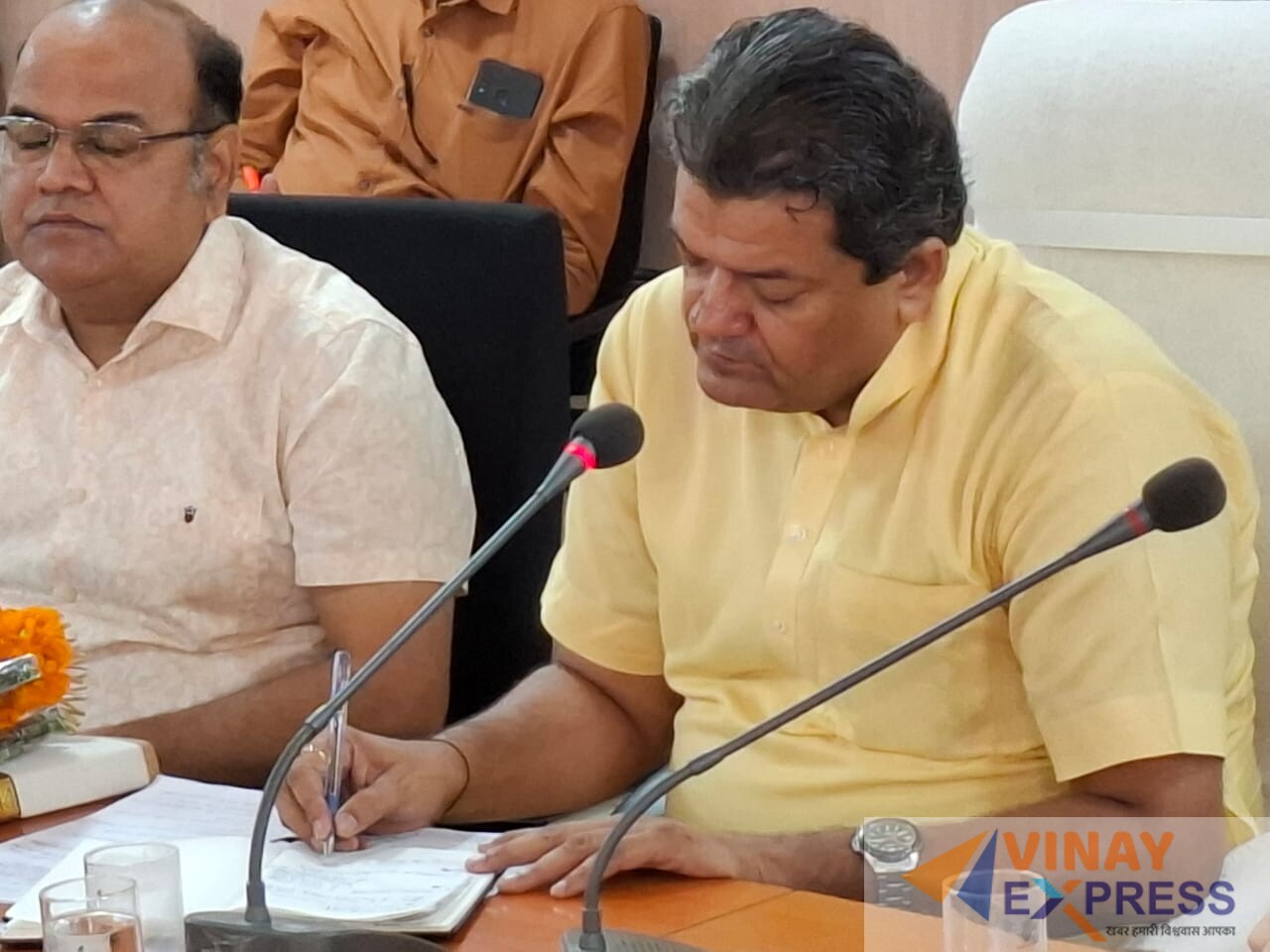राशन डीलरों से राज्य सरकार की वार्ता जारी, प्रदेश में राशन वितरण की व्यवस्था शीघ्र सुचारू होगी -खाद्य एवं नागरिक आपूर्ति मंत्री सुमित गोदारा