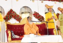 भक्ति, कला और आस्था के अद्भुत संगम से तैयार हो रहे 14 मंदिरों से मिलेगी सकारात्मक ऊर्जा : 19 मार्च से 29 मार्च तक अग्रवाल भवन में विराट आध्यात्मिक आयोजन