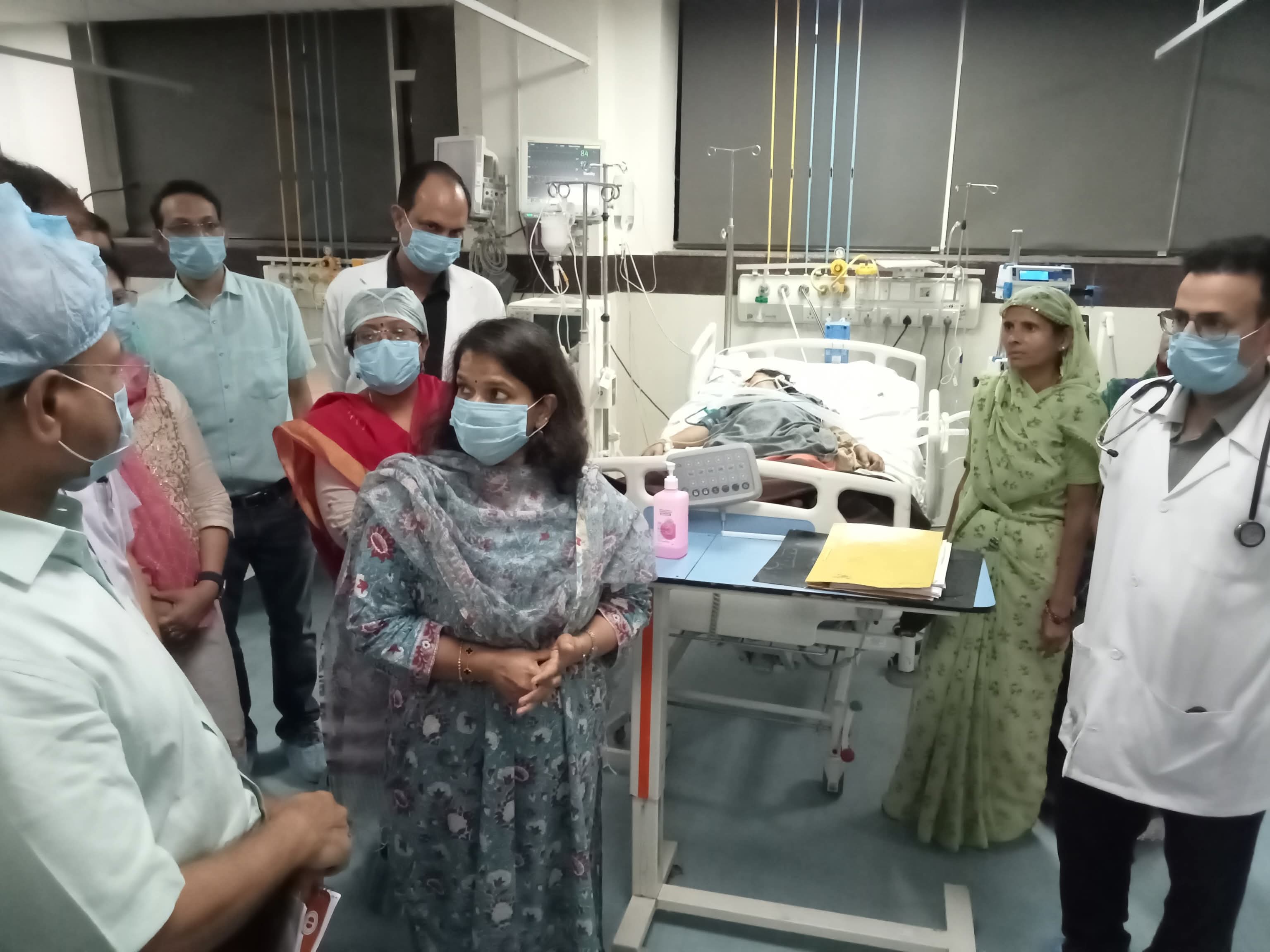 कोटा प्रसूता स्वास्थ्य प्रकरण: दोषियों पर होगी सख्त कार्रवाई, उपचार में नहीं रहेगी कोई कमी, देर रात किया औचक निरिक्षण — गायत्री राठौड